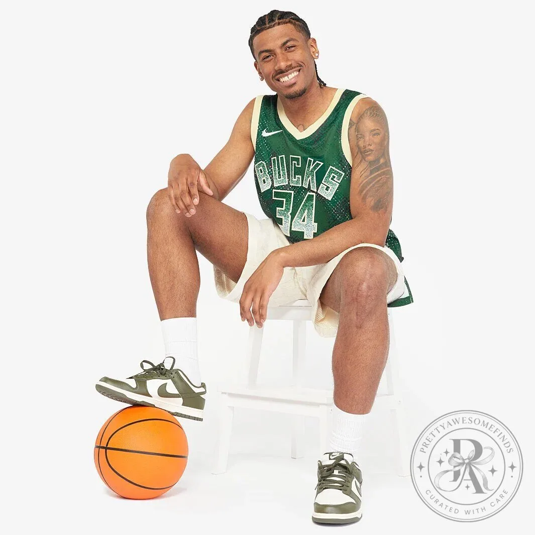 Giannis Antetokounmpo Milwaukee Bucks Green Select Series Basketball Jersey 11 Giannis Antetokounmpo Milwaukee Bucks Green Select Series Basketball Jersey